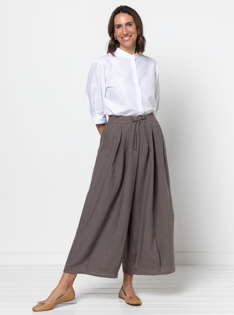 Reeve Woven Culotte By Style Arc - Wide leg cropped pant with hem tucks, inseam pockets and elastic waistband.